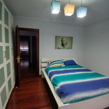 Cantabria, Amplio Piso .se Admiten Mascotas Badames